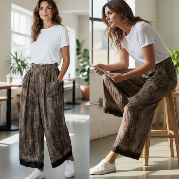 Issey Miyake Pants - ISSEY MIYAKE Crushed Velvet Pull On Wide Leg Pants Joggers